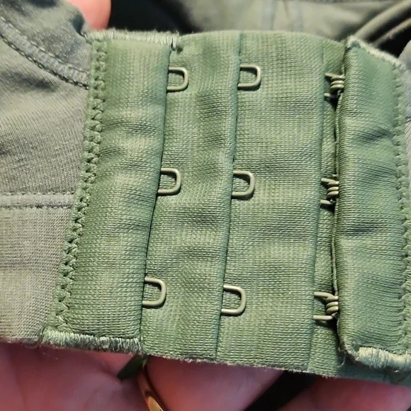 Cuddl Duds Sage Green Soft Cup Or Sports Bra - Picture 9 of 14